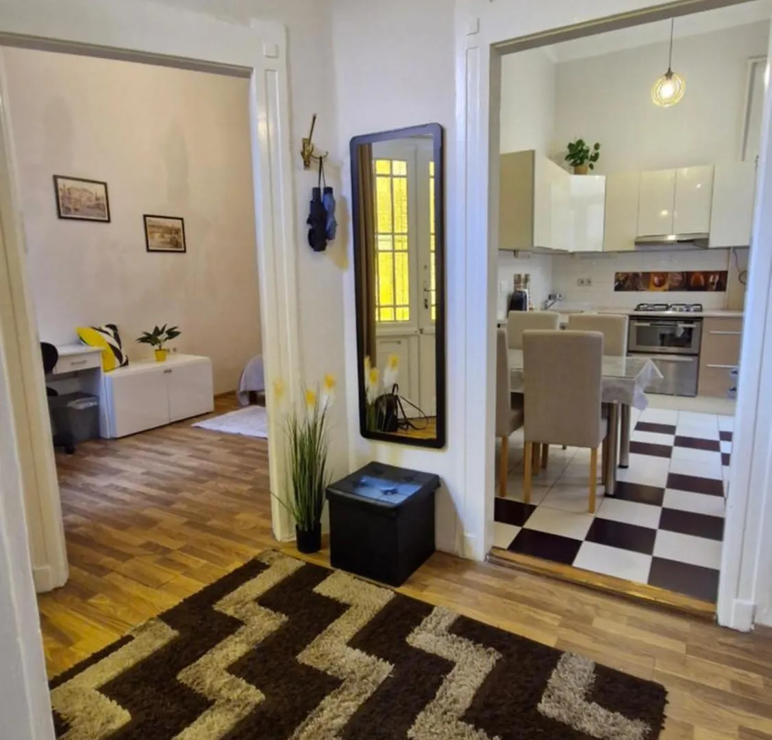 Center Royalty Apartment Budapest 0*,